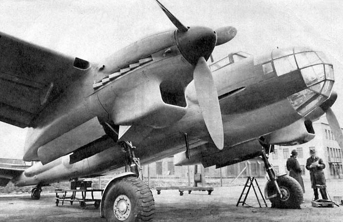 Swedish Air Force Bomber B 18 - SAAB B 18