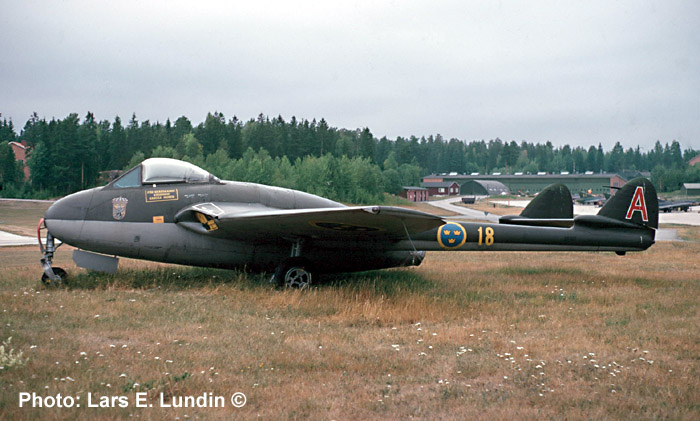 117-J28B-F18-juli1969LEL.jpg