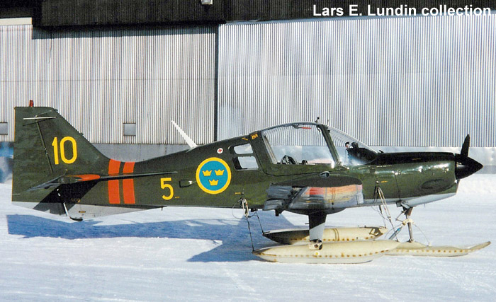 Swedish Air Force Trainer Aircraft SK 61 Scottish Aviation / Beagle Bulldog with skis
