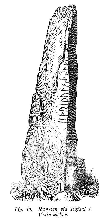 Rune Stone at Rvsal, Valla, Island of Tjrn, Bohusln. Runstenen i Rvsal, Valla frsamling, Tjrn.