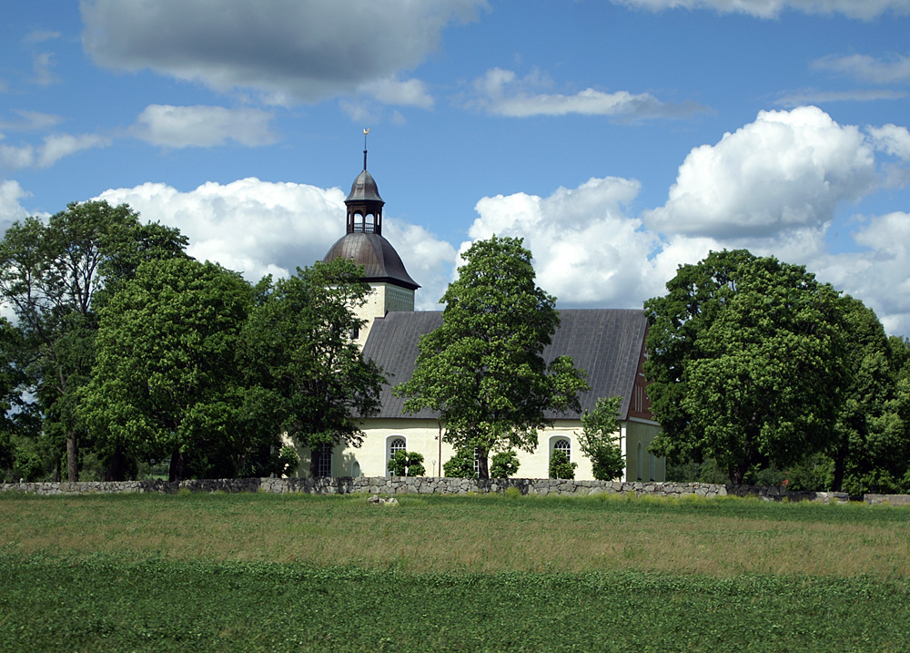 Tillinge klyrka, Uppland. Foto Lars Henriksson, www.avrosys.nu, 2008