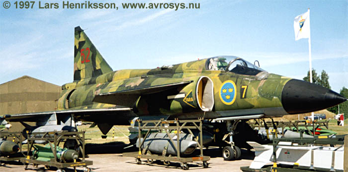 Swedish Air Force Attack Aircraft AJ 37 Viggen at F 7, Såtenäs. Photo Lars Henriksson, www.avrosys.nu